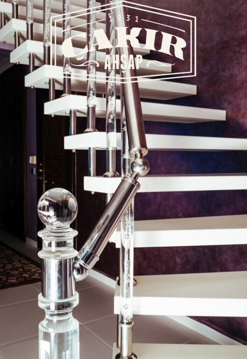 Ankastre Taşıyıcı Merdiven